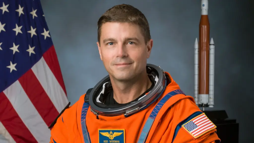 अंतरिक्ष यात्री रीड वाइज़मैन का NASA द्वारा जारी पोर्ट्रेट